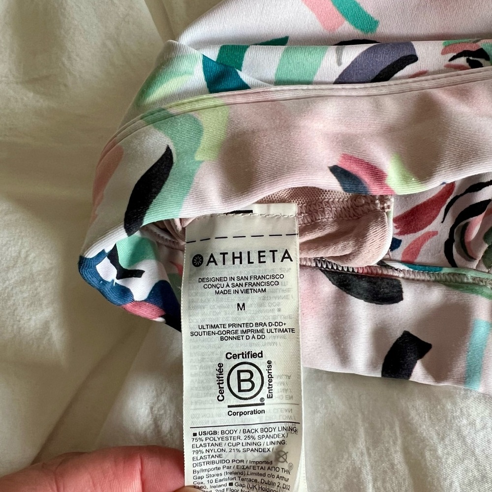 Final Price - Athleta - Ultimate Patterned Bra D-DD - Picture 6 of 6